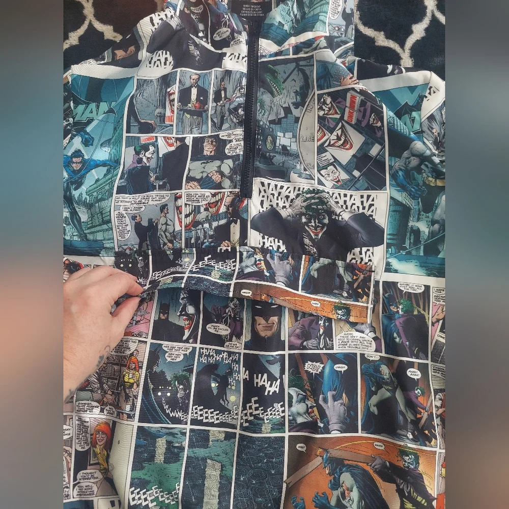 DC Batman pullover Large - Picture 2 of 8